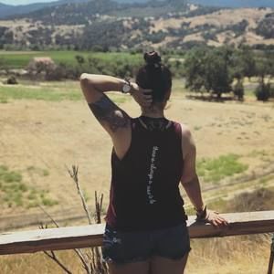 Meet your Posher, Monica